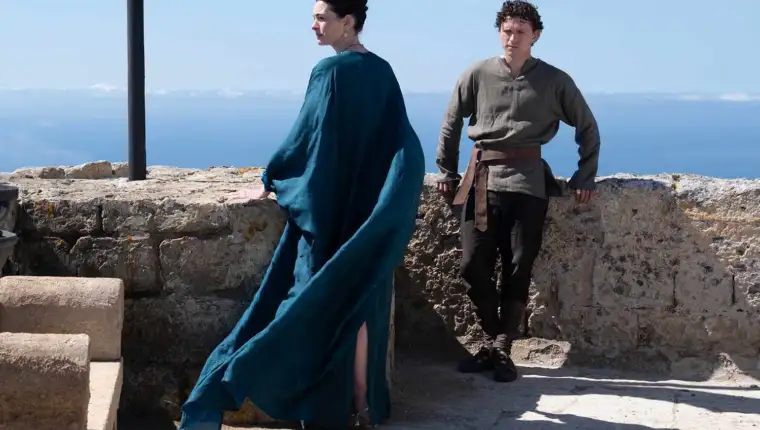 Anne hathaway tom holland the odyssey