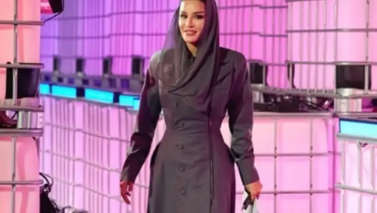 Moza bint Nasser