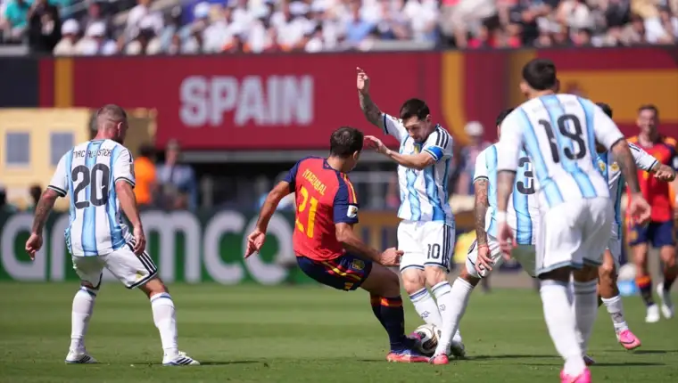 AA 20260719 42015688 42015672 FINALE SVJETSKOG PRVENSTVA U FUDBALU SPANIJA ARGENTINA 1