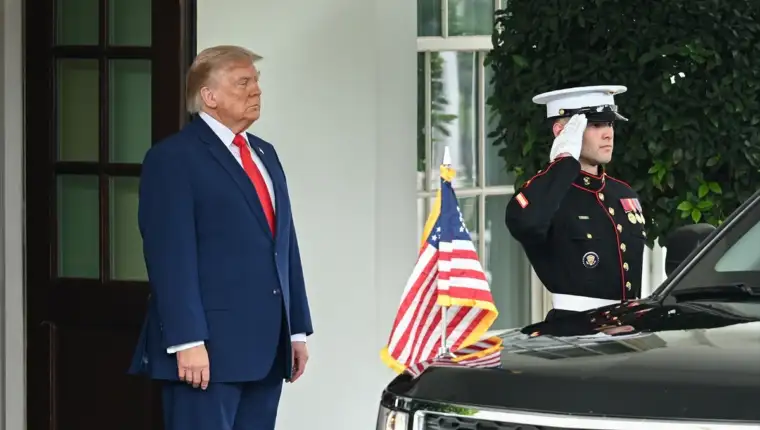 Trump aa