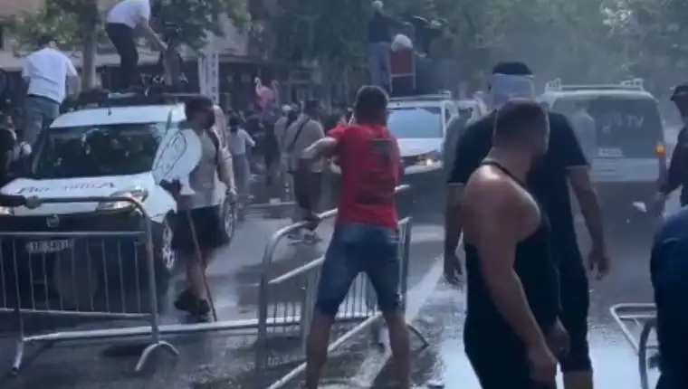 Albanija protest