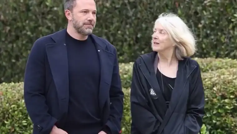 Ben affleck majka