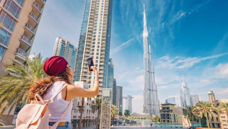Dubai freepik