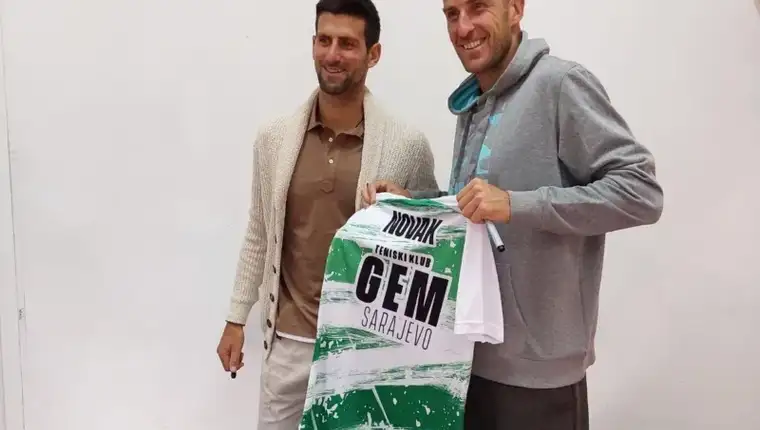 Novak gem1