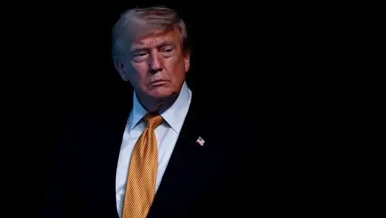 Trump aa