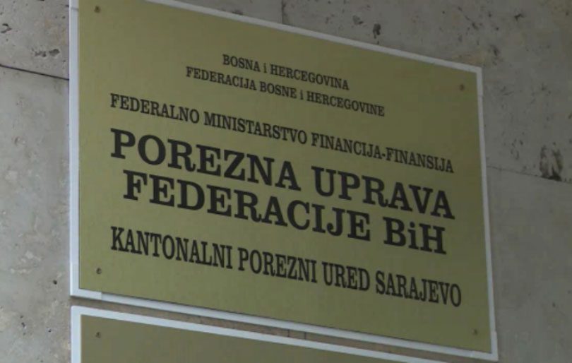 Inspektori Porezne uprave Federacije BiH - Kantonalnih poreznih ureda Sarajevo i Tuzla izvršili su 13. juna 66 inspekcijskih kontrola
