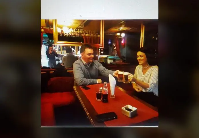 Supruga ponizila ministra Stašu Košarca: Rekao da ide na službeni put, a otišao je s ljubavnicom