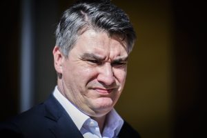 Predsjednik Hrvatske Zoran Milanović namračenog lica odbija obuku ukrajinskih vojnika u Hrvatskoj