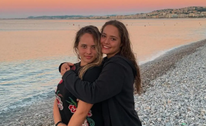 Anđela i Nađa Đorđević na plaži nestale u Parizu