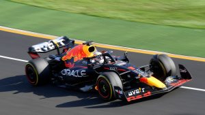 Ekipa Red Bulla dobila ogromnu kaznu bolid formule 1 na stazi