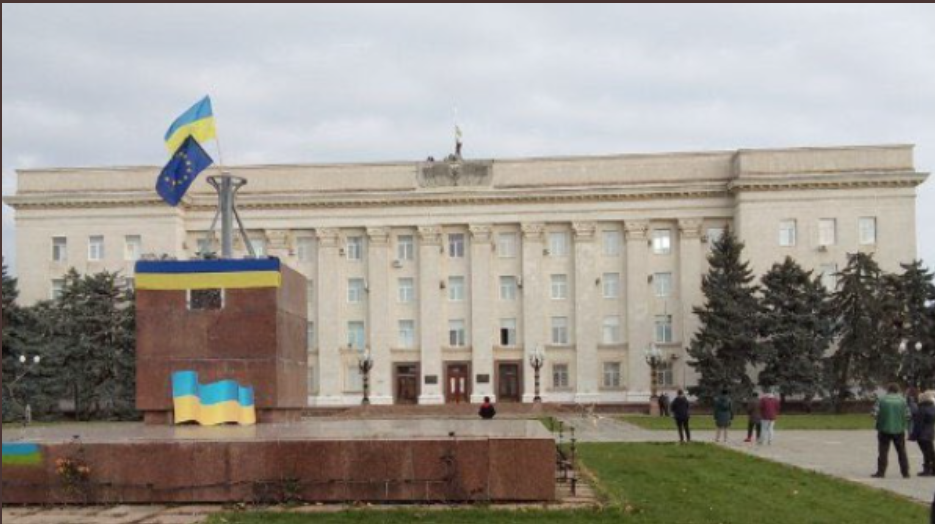 Ukrajinska vojska ušla je u Herson, a građani ih oduševljano dočekali
