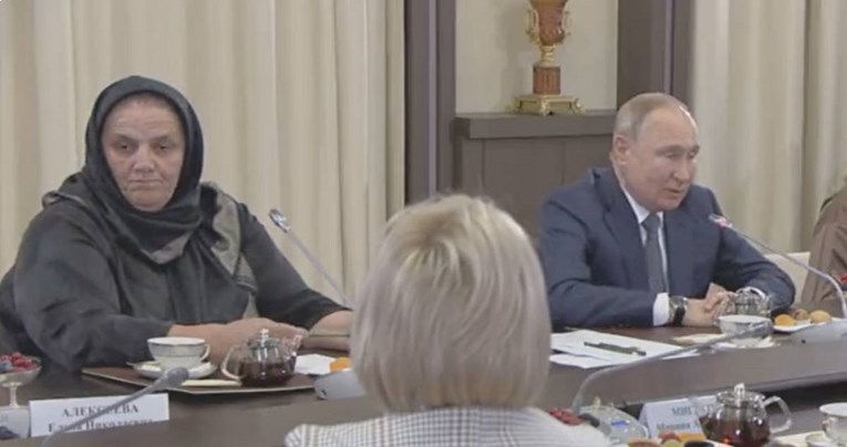 Putin primio majke ruskih vojnika na razgovor