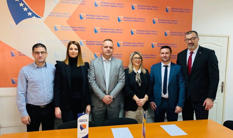 Dva zastupnika Stranke za BiH potpisala sporazum sa DF-om u TK