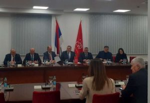 Dodik i Čović delegacije snsd i hdz na stolom iza zastava