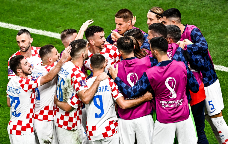 Vatreni imaju novi hit nogometaši hrvatske slave pobjedu nad japanom