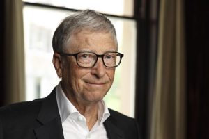 Bill Gates uložio je milione dolara u australsku kompaniju koja ima plan hraniti krave morskom travom kako bi manje podrigivale