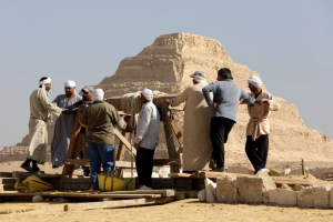 U Egiptu je, u blizini glavnog grada Kaira, pronađena faraonska grobnica u kojoj se nalazi možda najstarija i "najkompletnija" mumija
