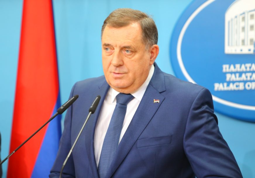 Milorad Dodik Milorad Dodik, predsjednik RS komentirao je izjavu britanskog ministra za Evropu Lea Dochertyja, Vlada RS