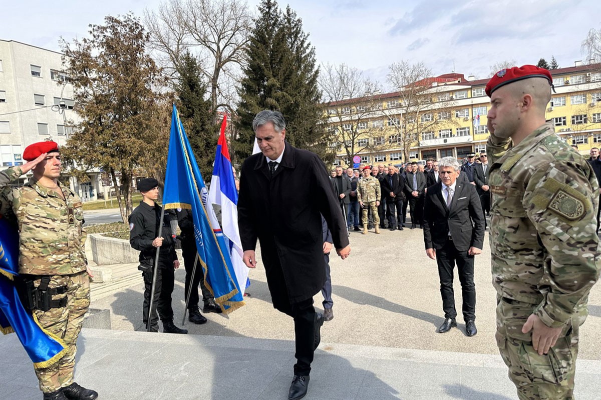 Siniša Karan formiranje srednje škole MUP-a RS, MUP RS