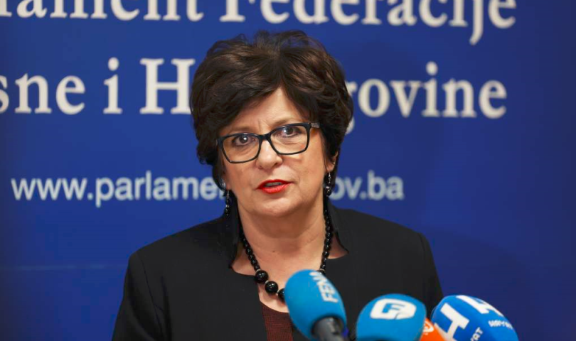 Demokratske fronte u Predstavničkom domu Parlamenta FBiH podnijeli su zahtjev za smjenu predsjedavajuće Mirjane Marinković Lepić