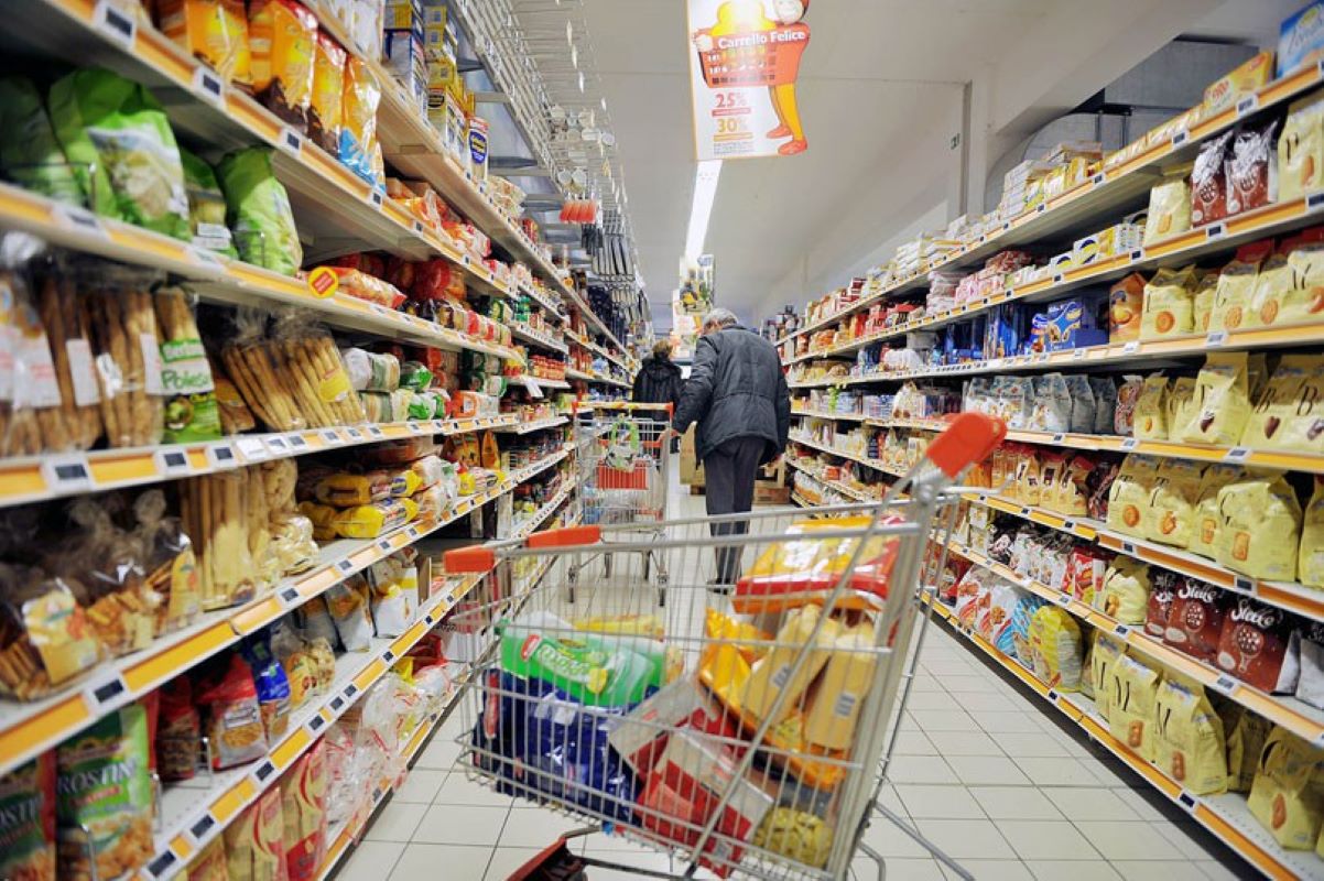 Građani su ogorčeni što se cijene hrane povećavaju iz dana u dan i što vlasti u BiH ne preduzimaju ništa da zaustave udare na kućne budžete