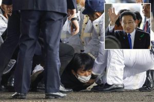 Japanski premijer Fumio Kishida sklonjen na sigurno i nije povrijeđen nakon što je u subotu jedna osoba bacila predmet nalik na dimnu bombu