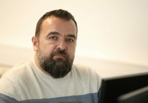 Novinar "EuroBlica" i portala Srpskainfo Nikola Morača tužio je predsjednika RS Milorada Dodika zbog klevete.