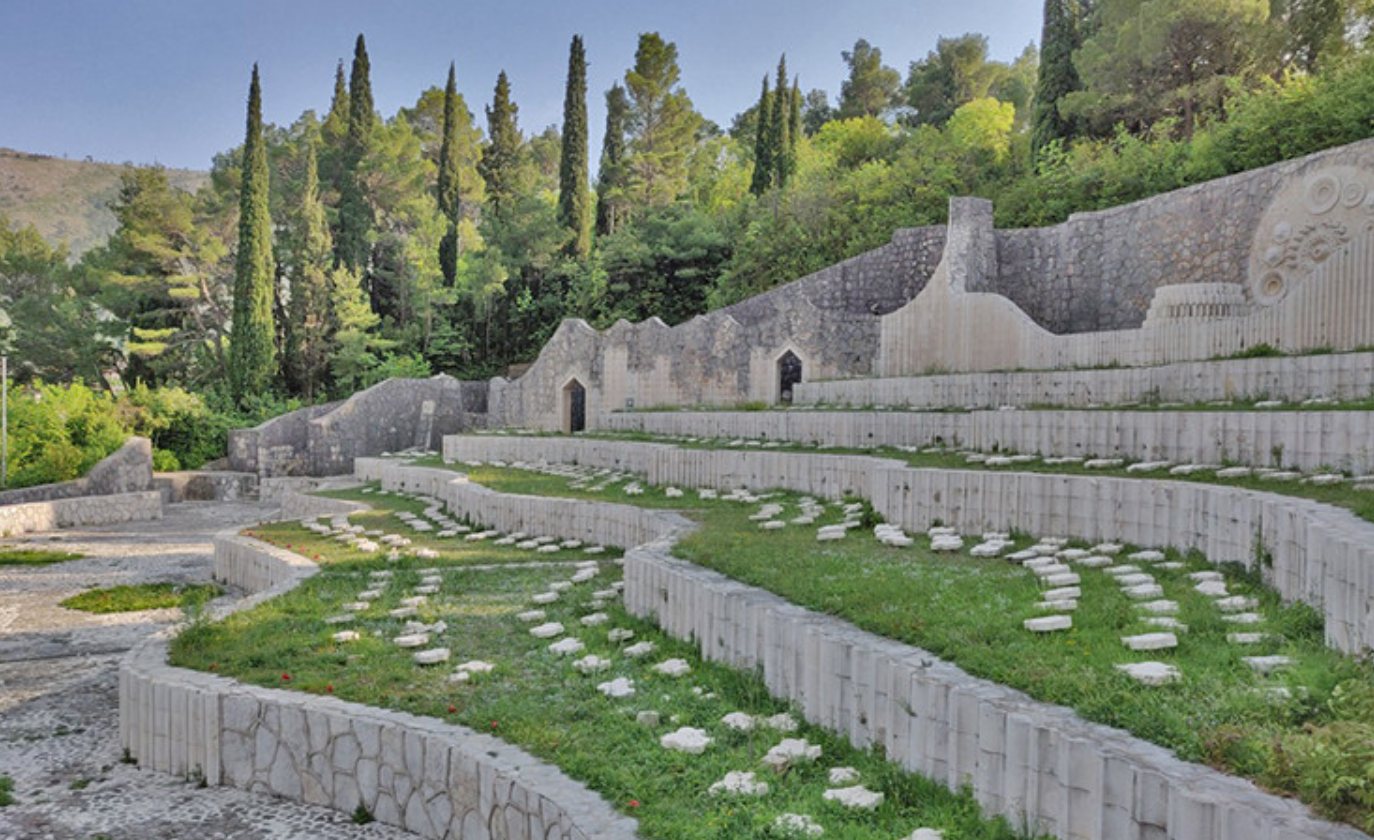 Mostarsko 'Partizansko groblje' nalazi se na popisu sedam najugroženijih lokaliteta evropske kulturne baštine, saopćeno je iz EK.