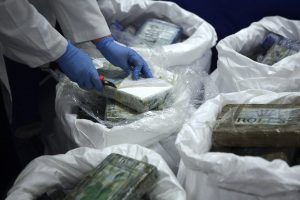 Portugalska policija utorak je zaplijenila 4,2 tone kokaina u pošiljci banana, čija je vrijednost procijenjena na 100 miliona dolara
