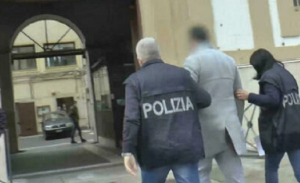 Sudija iz Palerma izdao je u ponedjeljak naloge za hapšenje 18 navodnih članova utjecajnog mafijaškog klana Resuttana