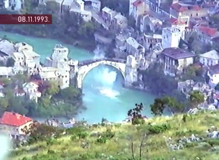 Objavljen Dosad Neviđeni Snimak Rušenja Starog Mosta: Čuvali Su Ga ...